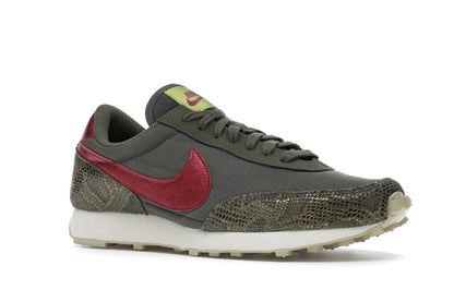 Nike Daybreak Medium Olive Worn Brick (Women's)