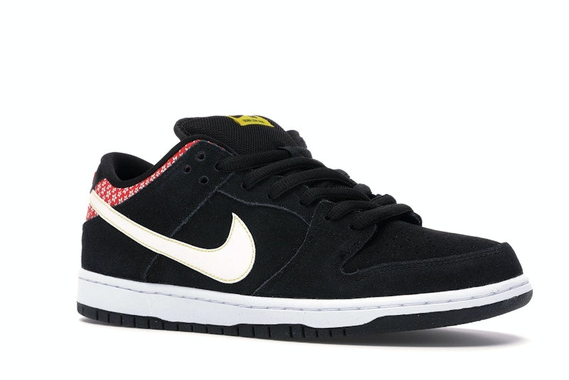 Nike SB Dunk Low Firecracker