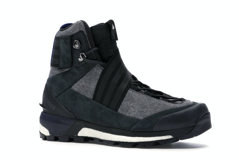 adidas Terrex Tracefinder Xhibition