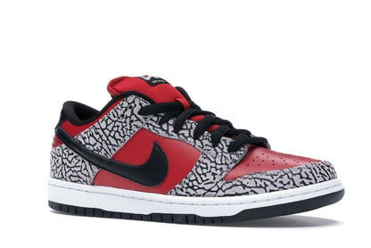 Nike SB Dunk Low Supreme Red Cement (2012)