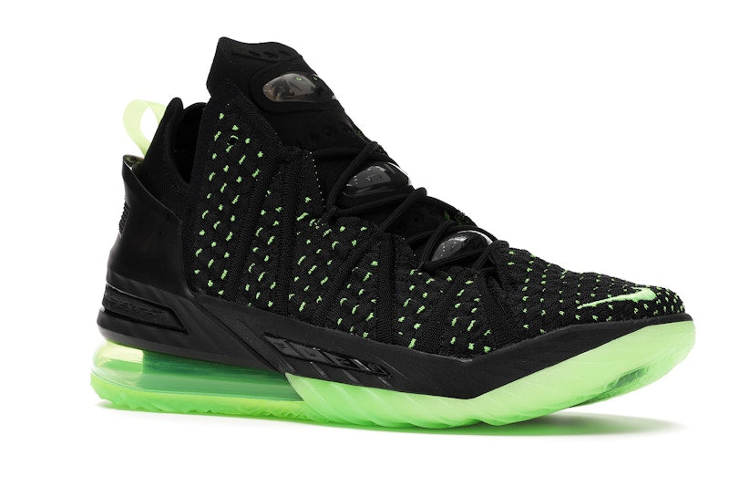 Nike LeBron 18 Dunkman