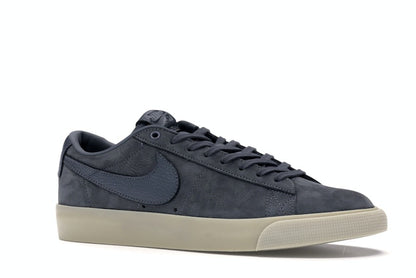 Nike SB Blazer Low Antihero Grant Taylor
