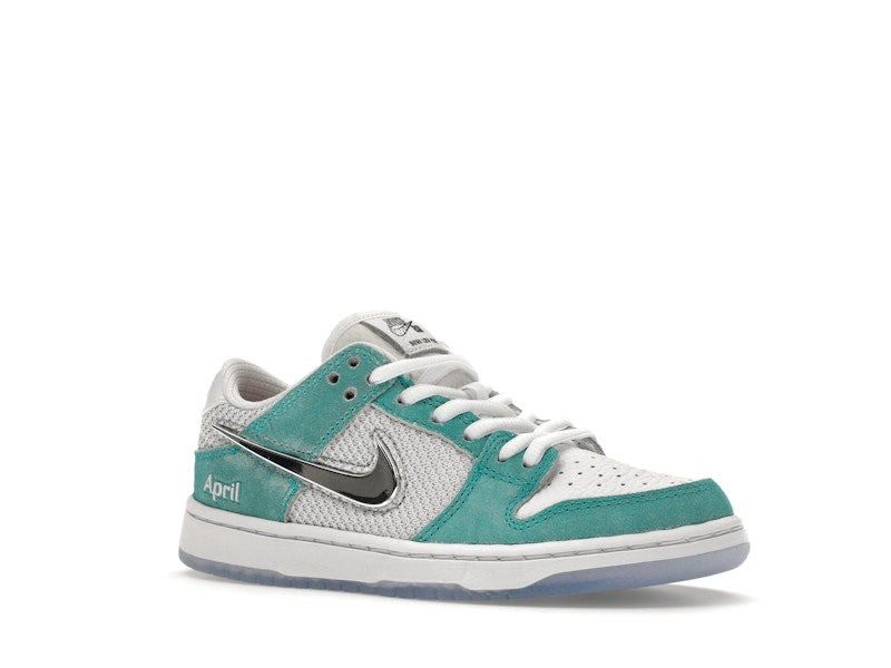 Nike SB Dunk Low April Skateboards (PS)