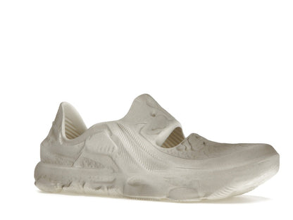 Nike ISPA Universal Natural Black