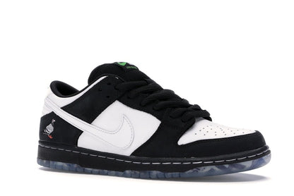 Nike SB Dunk Low Staple Panda Pigeon