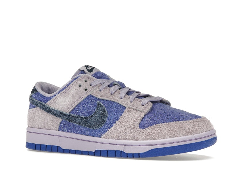 Nike Dunk Low SE Hydrangeas (Women's)