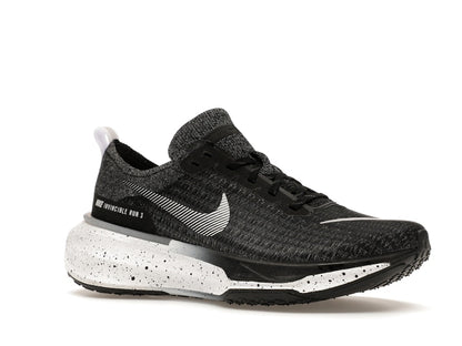 Nike ZoomX Invincible Run 3 Oreo