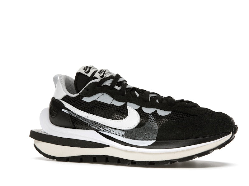 Nike Vaporwaffle sacai Black White