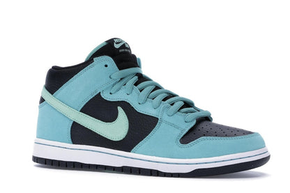 Nike SB Dunk Mid Sea Crystal