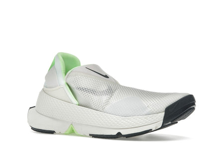 Nike Go FlyEase Ghost Green (Women's)