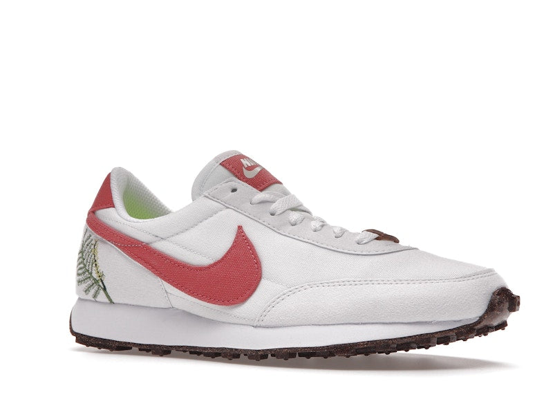 Nike Daybreak SE Catechu (Women's)
