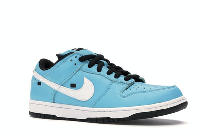 Nike SB Dunk Low Tokyo Blue Taxi