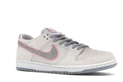 Nike SB Dunk Low Ishod Wair Flat Silver