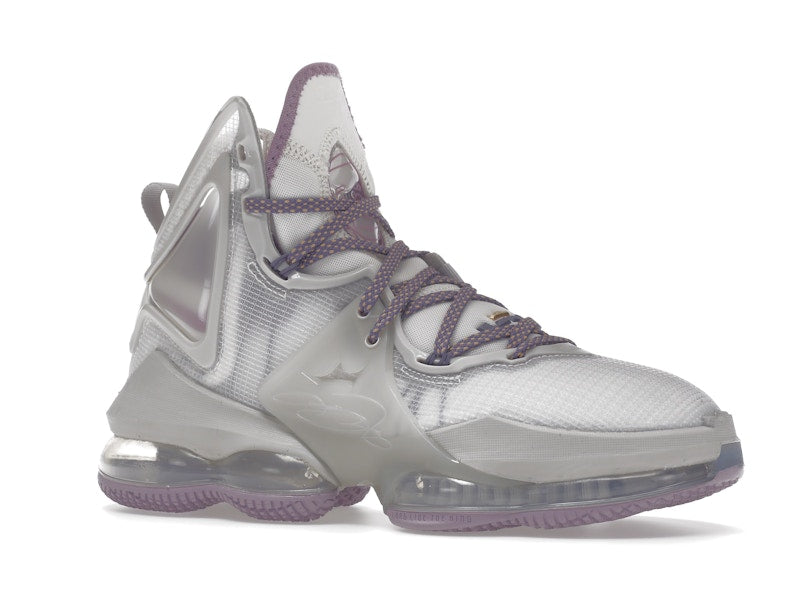 Nike LeBron 19 Strive For Greatness