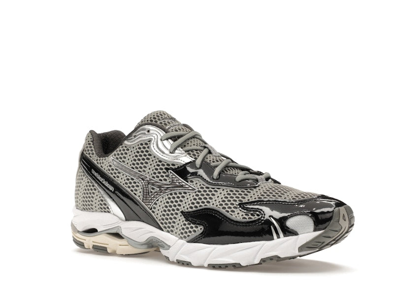 Mizuno Wave Rider 10 Flame Wave One Block Down Onyx
