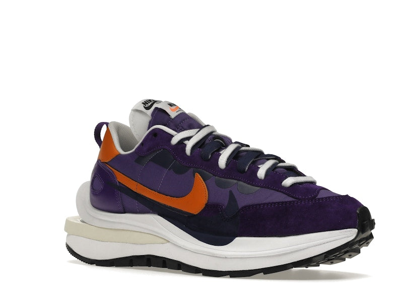 Nike Vaporwaffle sacai Dark Iris