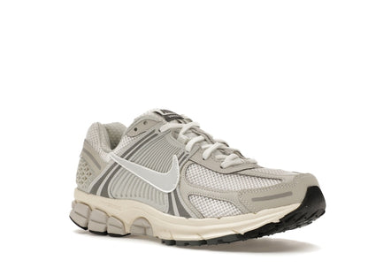 Nike Zoom Vomero 5 Platinum Tint