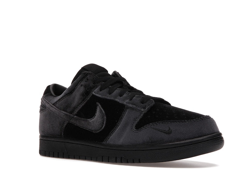 Nike Dunk Low Dover Street Market Triple Black Velvet