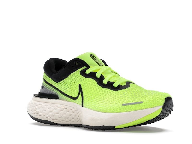 Nike ZoomX Invincible Run Flyknit Volt