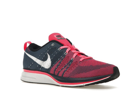 Nike Flyknit Trainer + Squadron Blue/White-Pink Flash