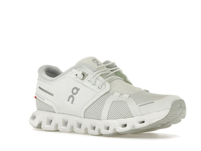 On Running Cloud 5 Ice White (Women's)