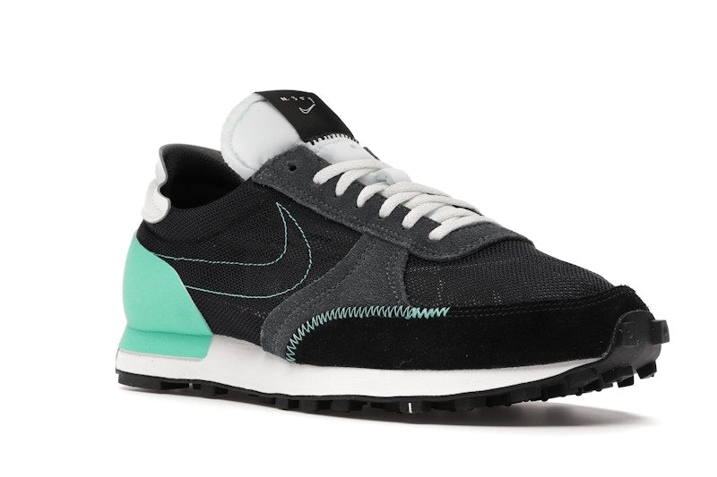 Nike Daybreak Type Black Menta