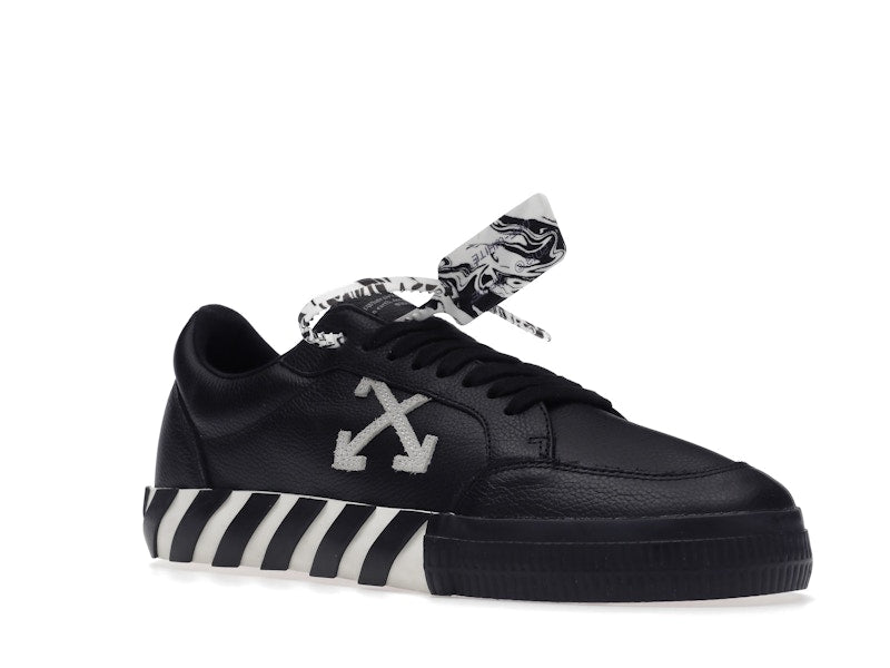 Off-White Low Vulc Black White