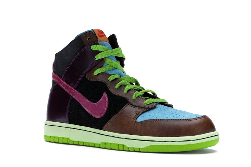 Nike Dunk High Undefeated