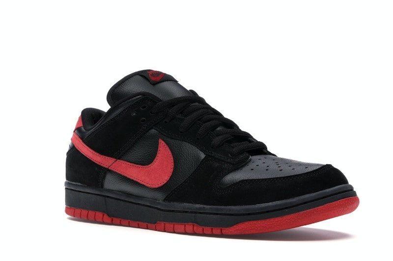 Nike SB Dunk Low Vamps