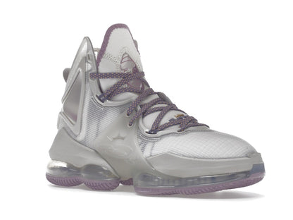 Nike LeBron 19 Strive For Greatness