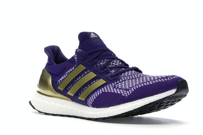 adidas Ultra Boost Washington Huskies