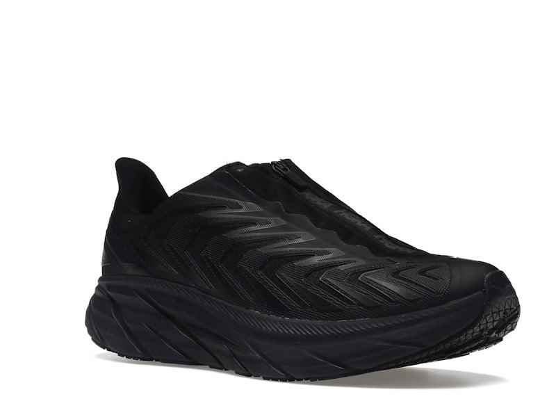 Hoka One One Project Clifton Triple Black