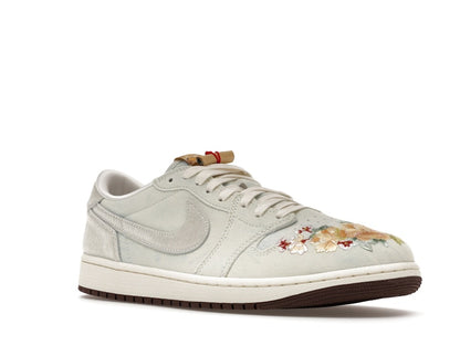 Jordan 1 Retro Low OG Football Grey Sail Light Chocolate