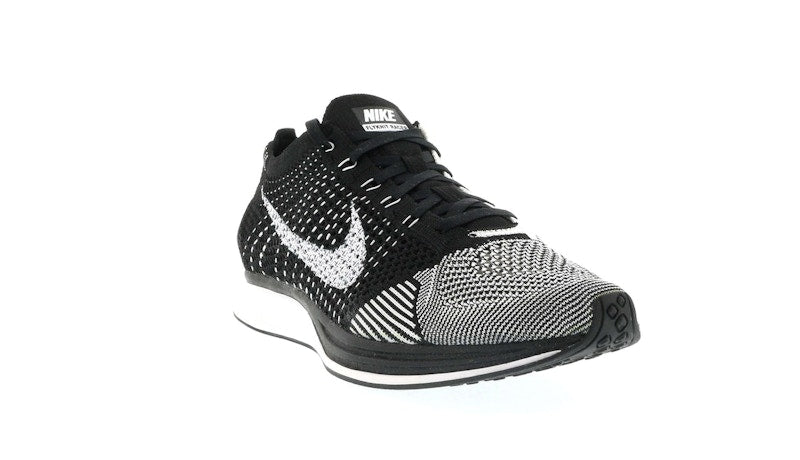 Nike Flyknit Racer Black Tongue