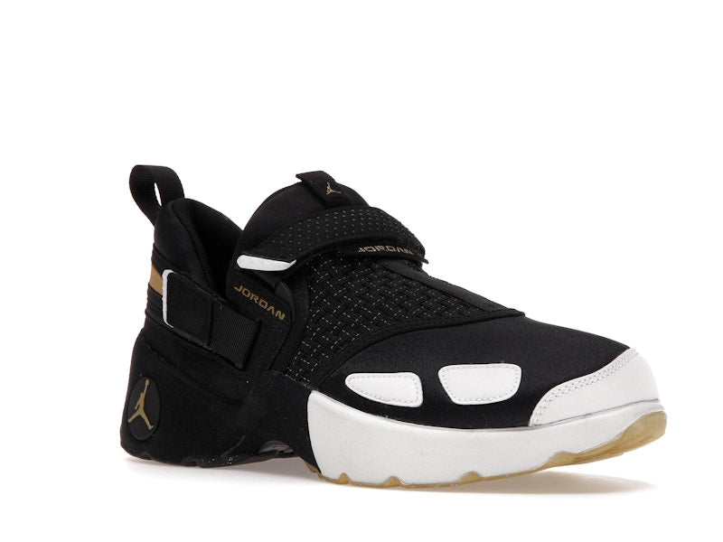 Jordan Trunner LX BHM (2017)