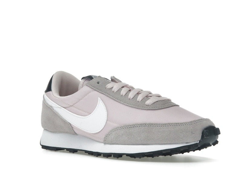 Nike Daybreak Barely Rose (Women's)