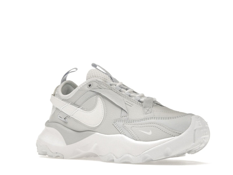 Nike TC 7900 Premium 2 Photon Dust Photon Dust Grey Fog White (Women's)