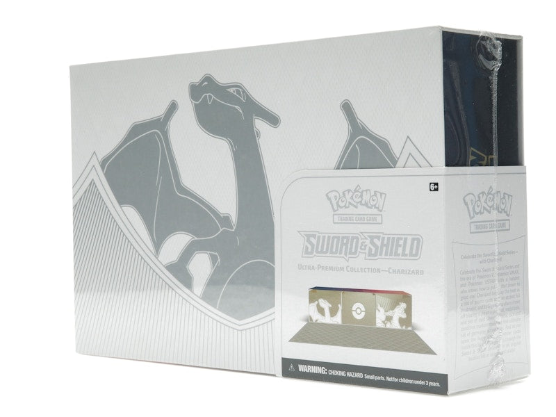 Pokémon TCG Sword & Shield Charizard Ultra-Premium Collection Box