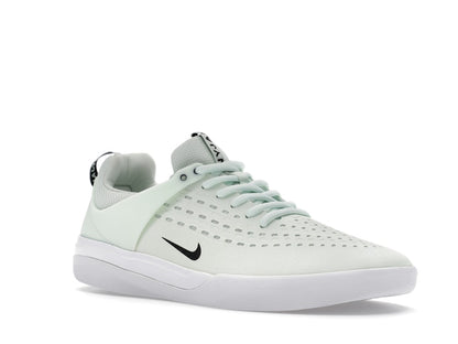 Nike SB Zoom Nyjah 3 Barely Green