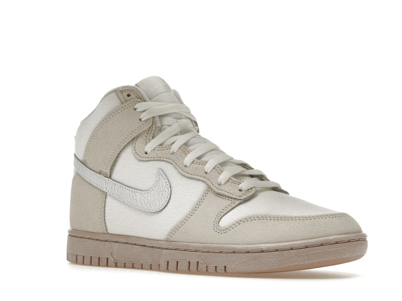 Nike Dunk High Retro PRM Cracked Leather Swoosh