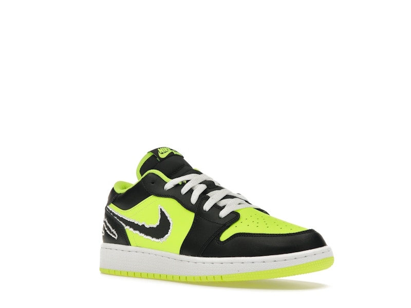 Jordan 1 Low SE Black Cat Volt (GS)