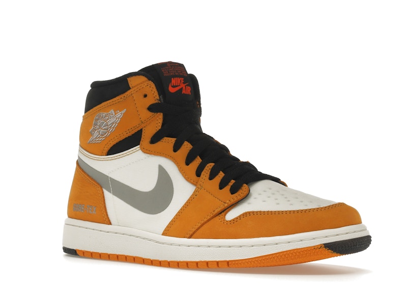 Jordan 1 Retro High Element Gore-Tex Light Curry