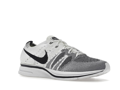 Nike Flyknit Trainer White Black