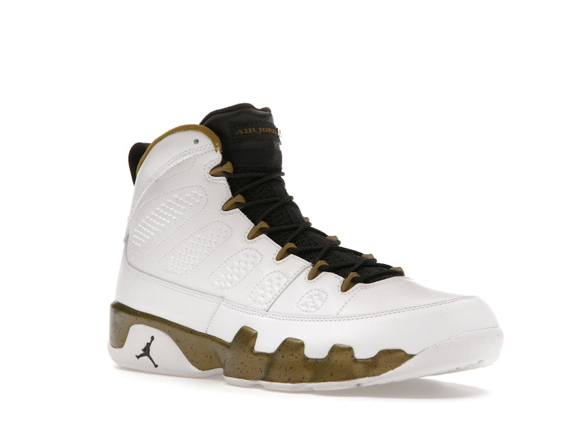 Jordan 9 Retro Statue