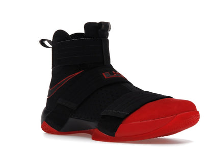 Nike LeBron Zoom Soldier 10 Un-Cleated