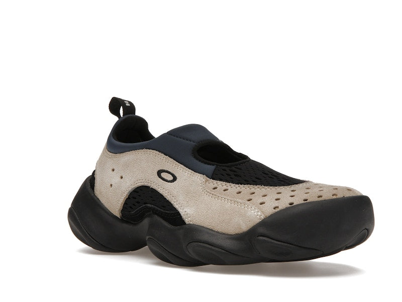 Oakley Factory Team Flesh Sandal Brain Dead Sand Navy