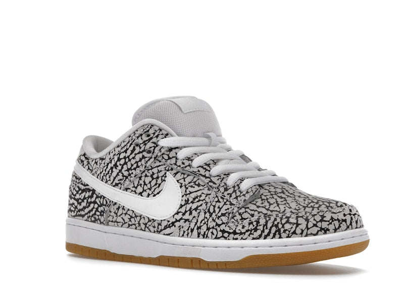 Nike SB Dunk Low Road