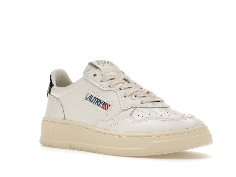 Autry Medalist Leather Low White Black Tab (Women's)