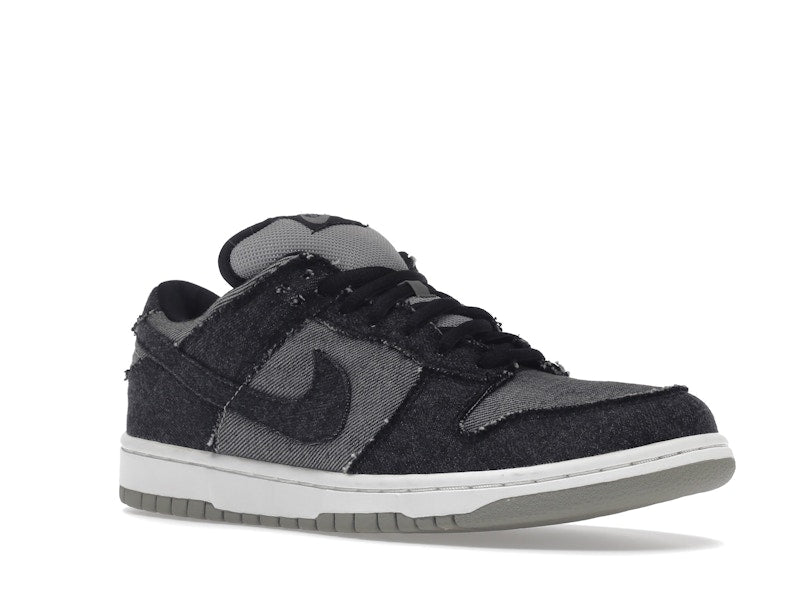Nike SB Dunk Low Medicom 2