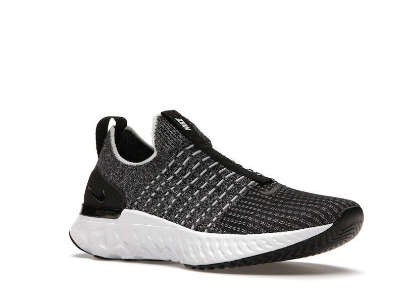 Nike React Phantom Run Flyknit 2 Oreo (Women's)